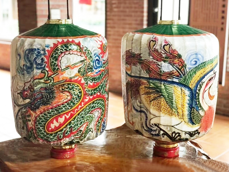 中國傳統龍鳳花燈